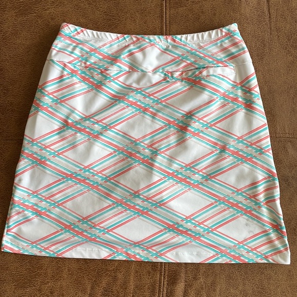 Tail Golf Skirt/Skort in XS - Picture 2 of 4
